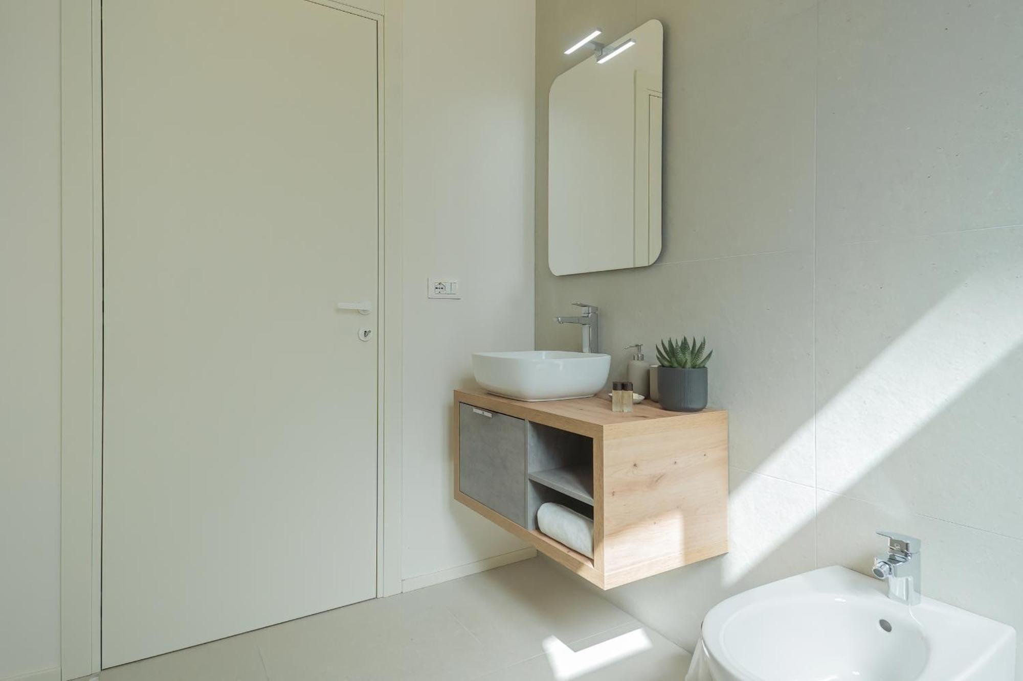 Manaraquattro - Apartament In Como Near The Center With Free Parking - Lake Como Eksteriør billede